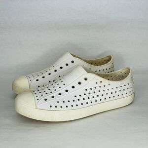 Native Jefferson Junior Kids Unisex Shoe Regatta White Size J5 Water Shoes READ